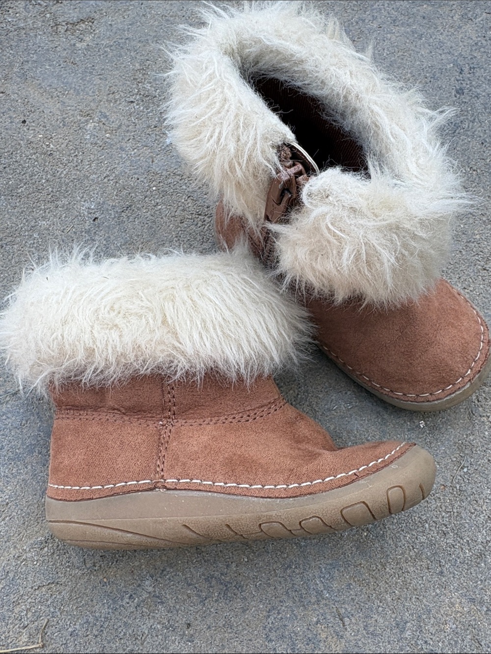 Kids Faux-Fur Cuff Suede Booties